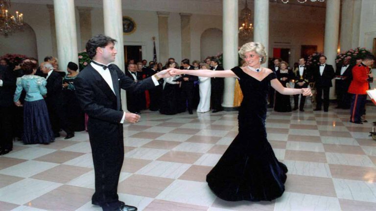 FILE PHOTO: In this photo provided by the Ronald Reagan Presidential Library, Princess Diana dances with John Travolta in the Cross Hall of the White House in Washington, D.C. at a Dinner for Prince Charles and Princess Diana of the United Kingdom on November 9, 1985. Photo: CNP/AdMedia/SIPA/SilverHub +39 02 43998577 sales@silverhubmedia.it ITALY SALES ONLY